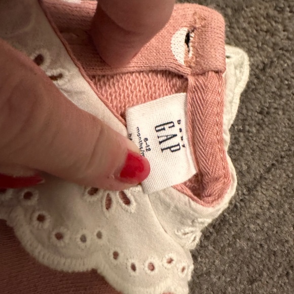 2 for $20 - Baby Gap Collared Sweatshirt Pink Polkadot Size 6-12M - Picture 2 of 3